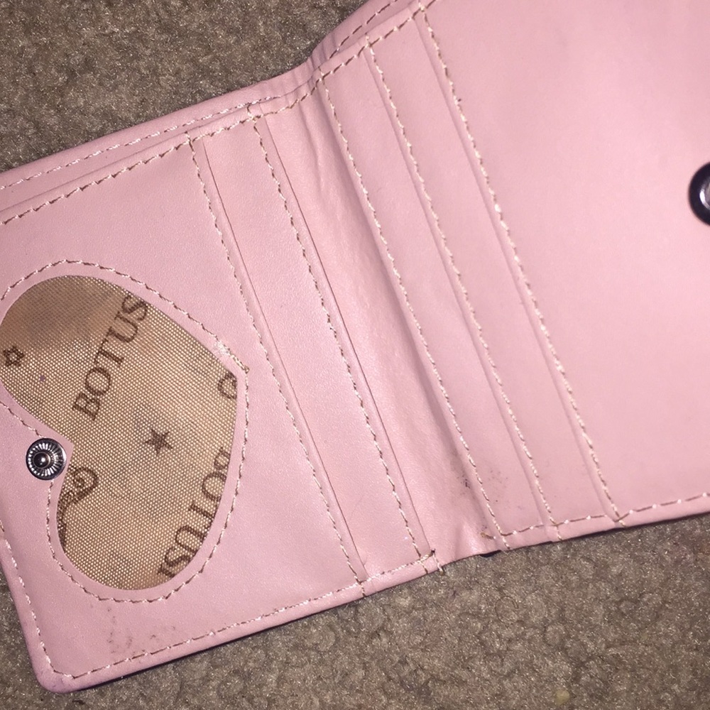 Wallet - Picture 2 of 2